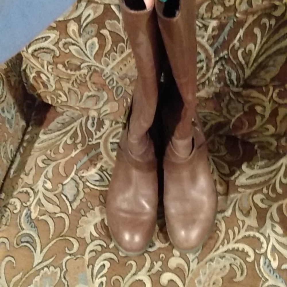 Ralph Lauren, size 6, brown, excellent condition, high ankle boots